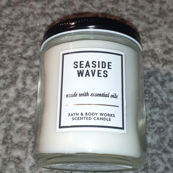 Bath & Body Works SEASIDE WAVES Scented Single Wick Candle 7 oz - Picture 2 of 4
